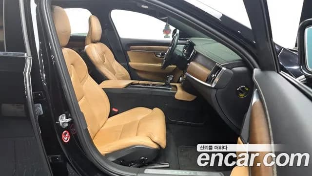 2019 Volvo S90 D5 AWD Inscription Sold VIN LVYPS68TCKP058854 – photo 13 2019 Volvo S90 D5 AWD Inscription Sold VIN LVYPS68TCKP058854 – photo 13