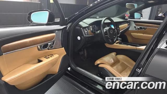 2019 Volvo S90 D5 AWD Inscription Sold VIN LVYPS68TCKP058854 – photo 17 2019 Volvo S90 D5 AWD Inscription Sold VIN LVYPS68TCKP058854 – photo 17
