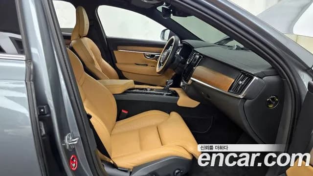2019 Volvo S90 D5 AWD Inscription Sold VIN LVYPS68TCKP059542 – photo 13 2019 Volvo S90 D5 AWD Inscription Sold VIN LVYPS68TCKP059542 – photo 13