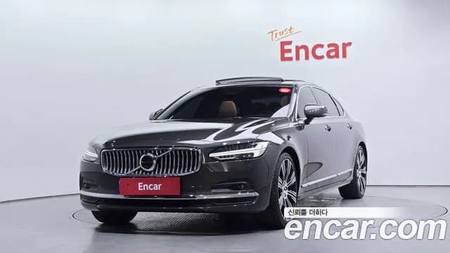 2023 Volvo S90 B6 AWD Ultimate Bright Sold VIN LVYPT0626PP320903 – rear exterior 2023 Volvo S90 B6 AWD Ultimate Bright Sold VIN LVYPT0626PP320903 – rear exterior