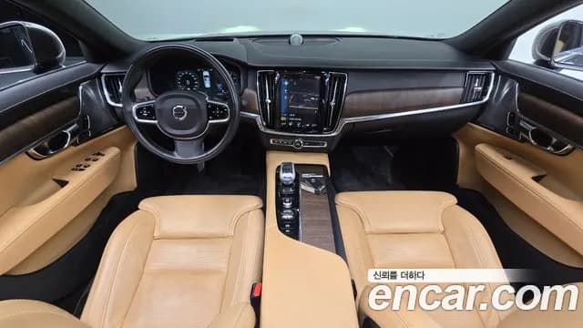 2021 Volvo S90 B6 AWD Inscription Sold VIN LVYPT062CMP232684 – exterior detail 2021 Volvo S90 B6 AWD Inscription Sold VIN LVYPT062CMP232684 – exterior detail
