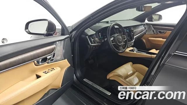 2022 Volvo S90 B6 AWD Inscription Sold VIN LVYPT062CNP271561 – photo 12 2022 Volvo S90 B6 AWD Inscription Sold VIN LVYPT062CNP271561 – photo 12