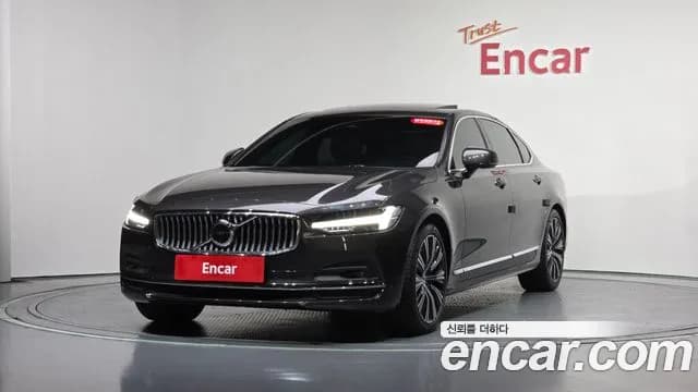 2023 Volvo S90 B5 Ultimate Bright Sold VIN LVYPTL126PP318206 – engine bay 2023 Volvo S90 B5 Ultimate Bright Sold VIN LVYPTL126PP318206 – engine bay