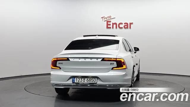 2021 Volvo S90 B5 Inscription Sold VIN LVYPTL12DMP214599 – rear exterior 2021 Volvo S90 B5 Inscription Sold VIN LVYPTL12DMP214599 – rear exterior