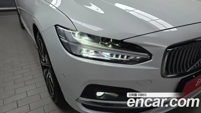 2022 Volvo S90 B5 Inscription Sold VIN LVYPTL12DNP266836 – photo 23 2022 Volvo S90 B5 Inscription Sold VIN LVYPTL12DNP266836 – photo 23