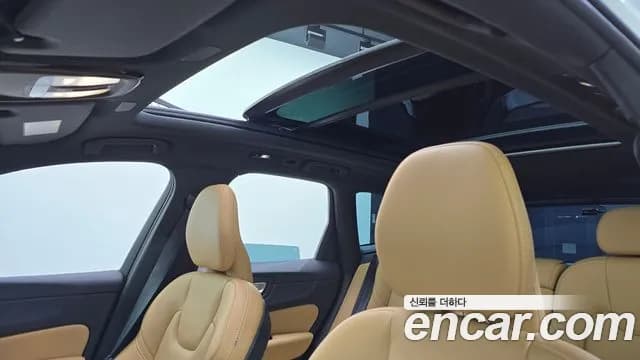 2024 Volvo XC60 2nd Gen B6 Ultimate Bright Sold VIN LYVUZ0620RB765421 – interior seats 2024 Volvo XC60 2nd Gen B6 Ultimate Bright Sold VIN LYVUZ0620RB765421 – interior seats