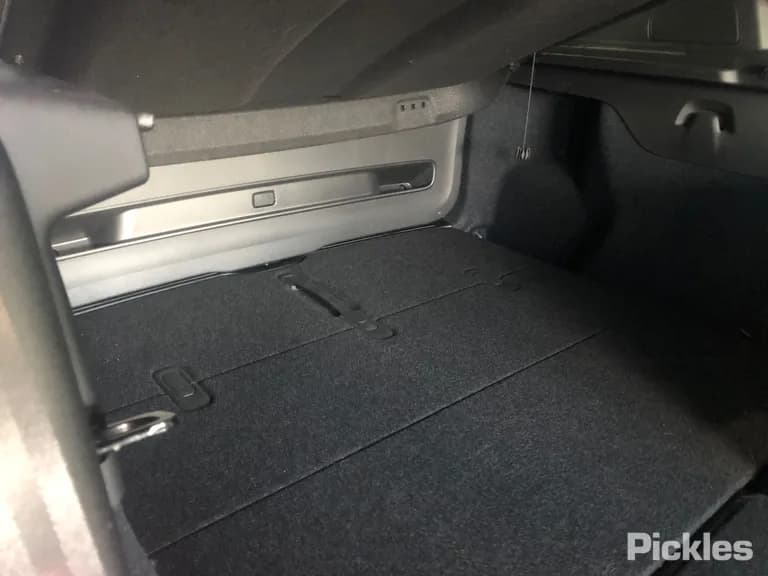 2023 Volvo C40 Used VIN LYVXKEFAXPL067556 – undercarriage 2023 Volvo C40 Used VIN LYVXKEFAXPL067556 – undercarriage