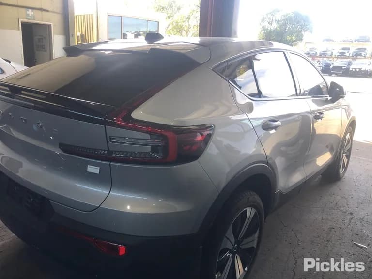 2023 Volvo C40 Used VIN LYVXKEFAXPL067556 – photo 13 2023 Volvo C40 Used VIN LYVXKEFAXPL067556 – photo 13