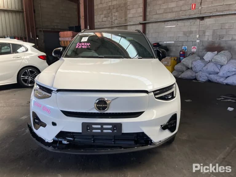 2023 Volvo XC40 Used VIN LYVXZERRXRL220775 – dashboard 2023 Volvo XC40 Used VIN LYVXZERRXRL220775 – dashboard