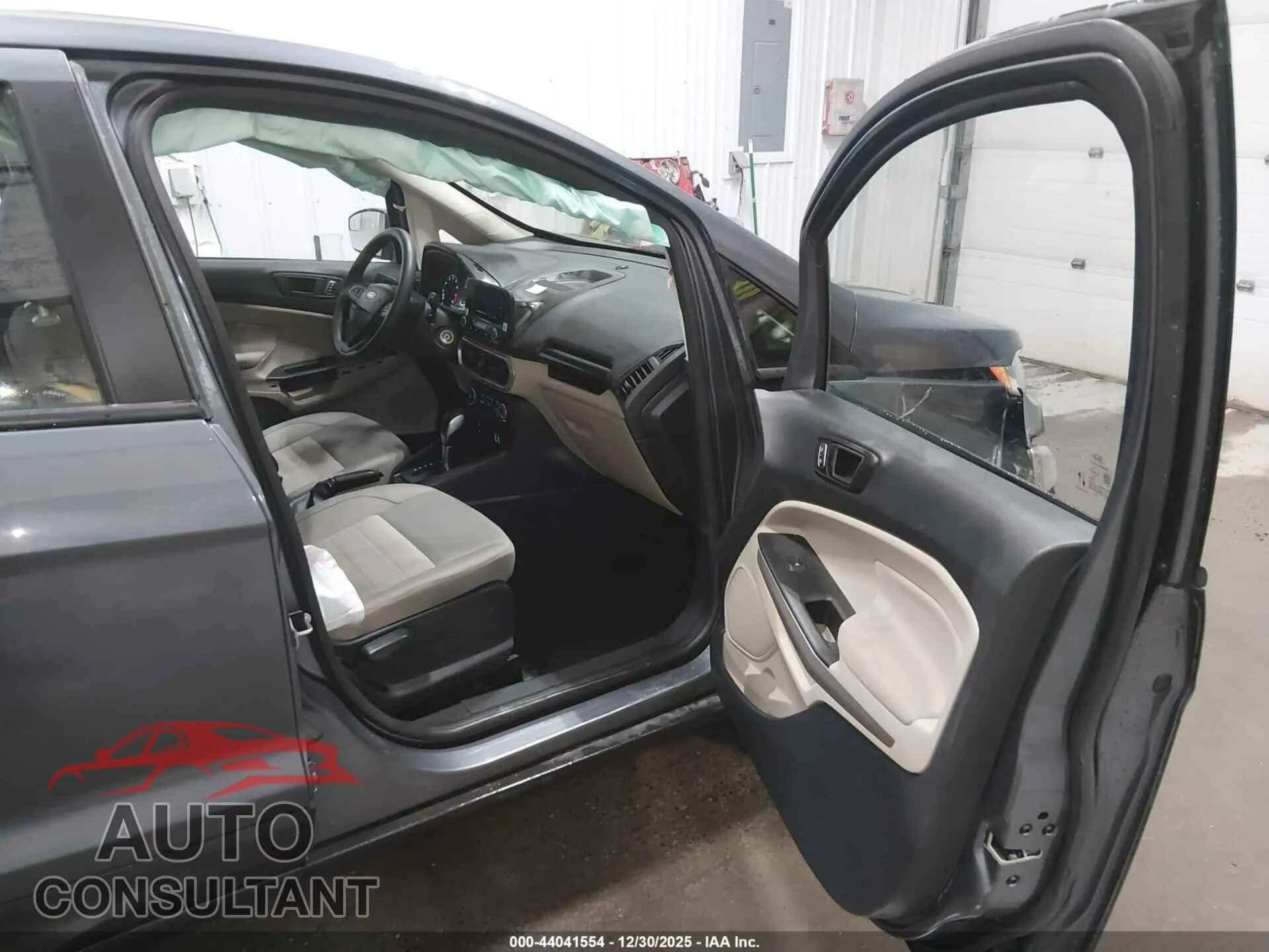 2021 FORD ECOSPORT Damaged VIN MAJ6S3FL9MC418106 – interior seats 2021 FORD ECOSPORT Damaged VIN MAJ6S3FL9MC418106 – interior seats