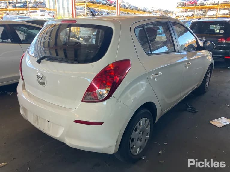 2012 Hyundai i20 Used VIN MALBB51CMDM447211 – photo 23 2012 Hyundai i20 Used VIN MALBB51CMDM447211 – photo 23