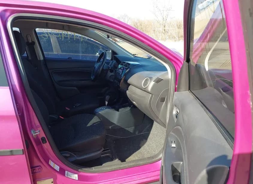 2015 MITSUBISHI Mirage Used VIN ML32A4HJ0FH004427 – trunk area 2015 MITSUBISHI Mirage Used VIN ML32A4HJ0FH004427 – trunk area