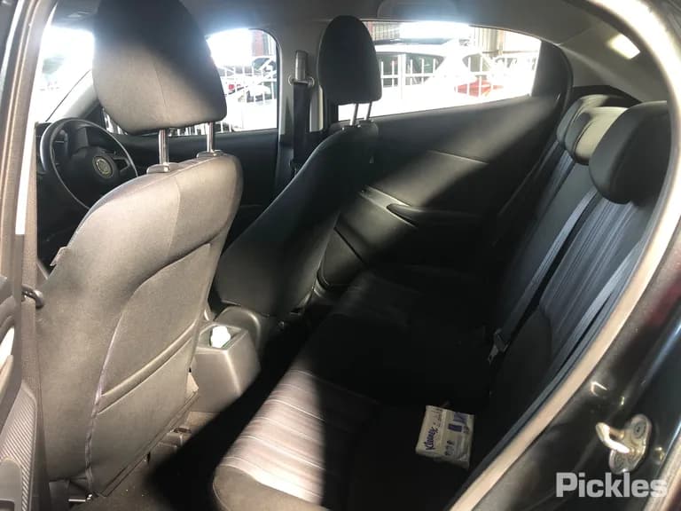 2014 Mazda 2 Used VIN MM0DJ2HAA0W106902 – trunk area 2014 Mazda 2 Used VIN MM0DJ2HAA0W106902 – trunk area