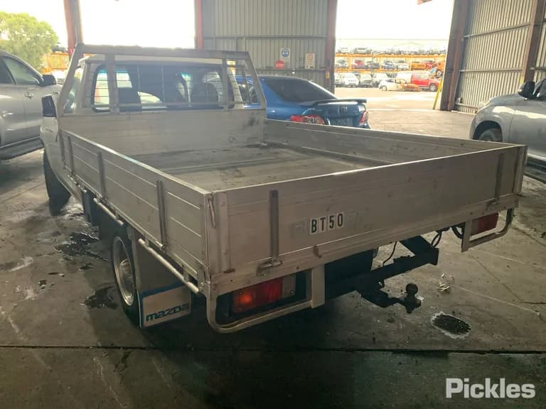 2007 Mazda BT-50 Used VIN MM0UNY0W300628574 – dashboard 2007 Mazda BT-50 Used VIN MM0UNY0W300628574 – dashboard