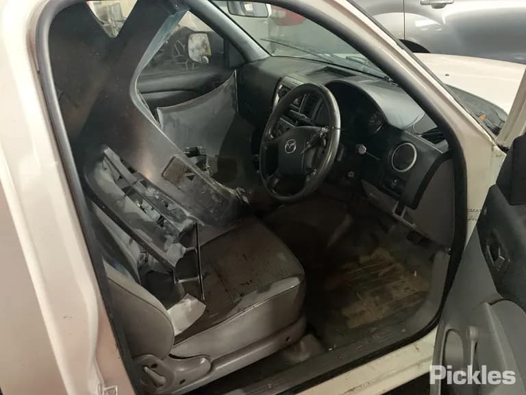 2007 Mazda BT-50 Used VIN MM0UNY0W300628574 – photo 19 2007 Mazda BT-50 Used VIN MM0UNY0W300628574 – photo 19