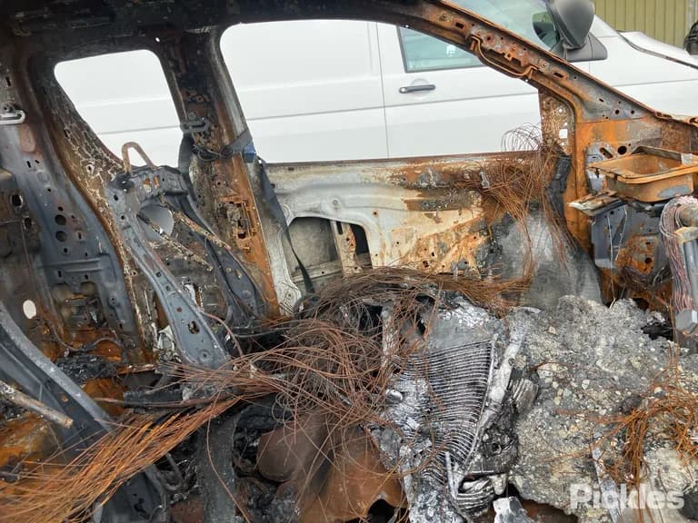 2017 Mazda BT-50 Used VIN MM0UR0YG100673276 – interior seats 2017 Mazda BT-50 Used VIN MM0UR0YG100673276 – interior seats