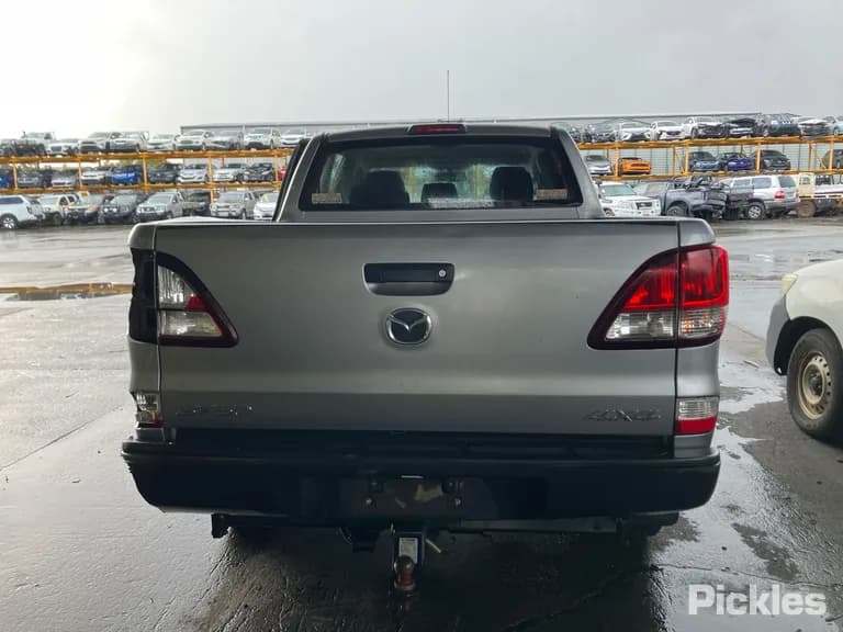 2017 Mazda BT-50 Used VIN MM0UR0YG100679357 – odometer reading 2017 Mazda BT-50 Used VIN MM0UR0YG100679357 – odometer reading