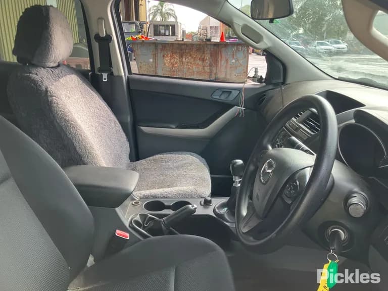 2017 Mazda BT-50 Used VIN MM0UR0YG100679357 – photo 21 2017 Mazda BT-50 Used VIN MM0UR0YG100679357 – photo 21