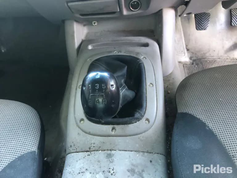 2013 Mitsubishi Triton Used VIN MMAENKA40DD009029 – photo 25 2013 Mitsubishi Triton Used VIN MMAENKA40DD009029 – photo 25