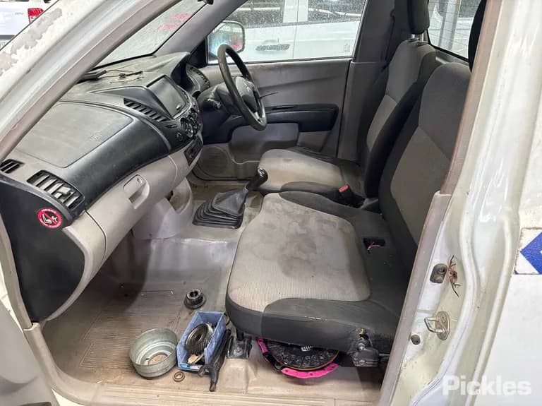 2013 Mitsubishi Triton Used VIN MMAENKA50DD004065 – photo 23 2013 Mitsubishi Triton Used VIN MMAENKA50DD004065 – photo 23