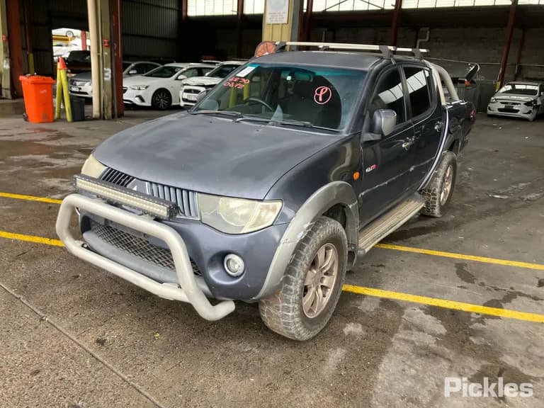 2009 Mitsubishi Triton Used VIN MMAJNKB909D012778 – side profile 2009 Mitsubishi Triton Used VIN MMAJNKB909D012778 – side profile