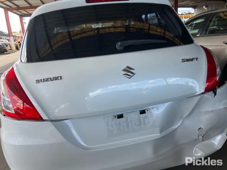 2013 Suzuki Swift Used VIN MMSHZC82S00104016 – undercarriage 2013 Suzuki Swift Used VIN MMSHZC82S00104016 – undercarriage