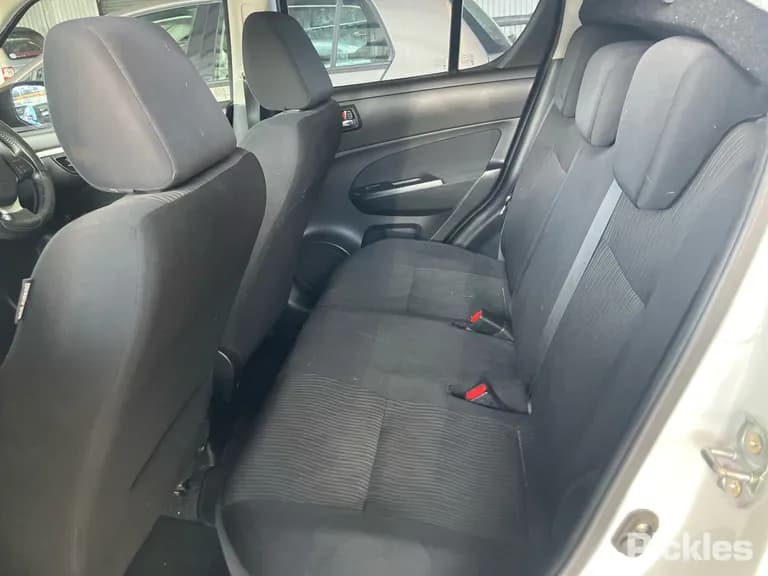 2013 Suzuki Swift Used VIN MMSHZC82S00104016 – photo 21 2013 Suzuki Swift Used VIN MMSHZC82S00104016 – photo 21