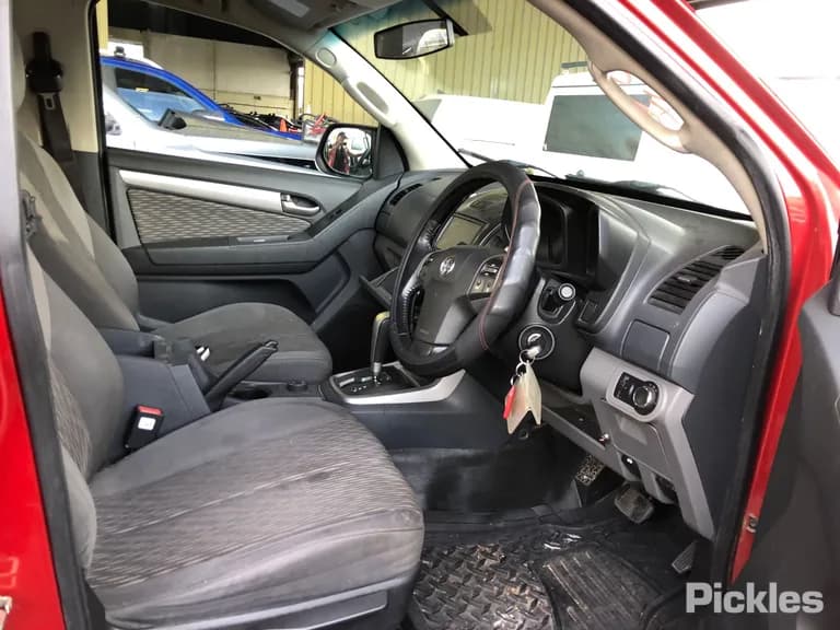 2016 Holden Colorado Used VIN MMU147DK0GH647996 – photo 27 2016 Holden Colorado Used VIN MMU147DK0GH647996 – photo 27