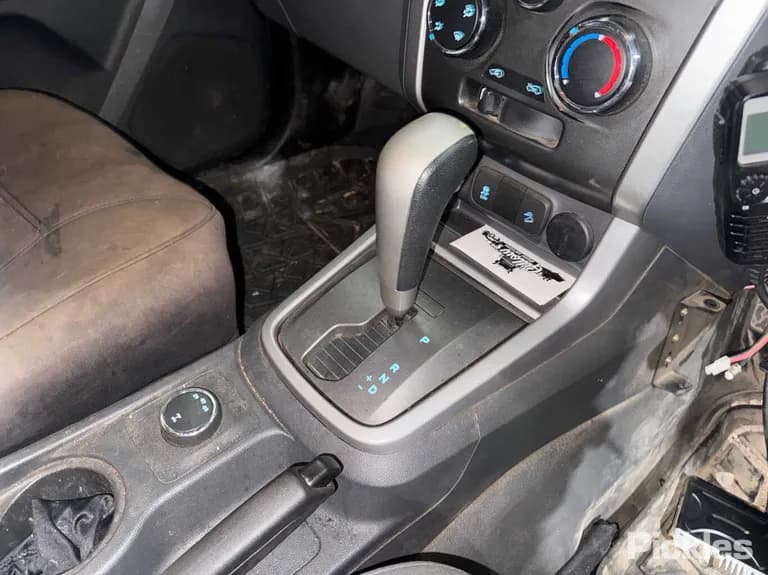 2015 Holden Colorado Used VIN MMU148DK0FH611054 – dashboard 2015 Holden Colorado Used VIN MMU148DK0FH611054 – dashboard