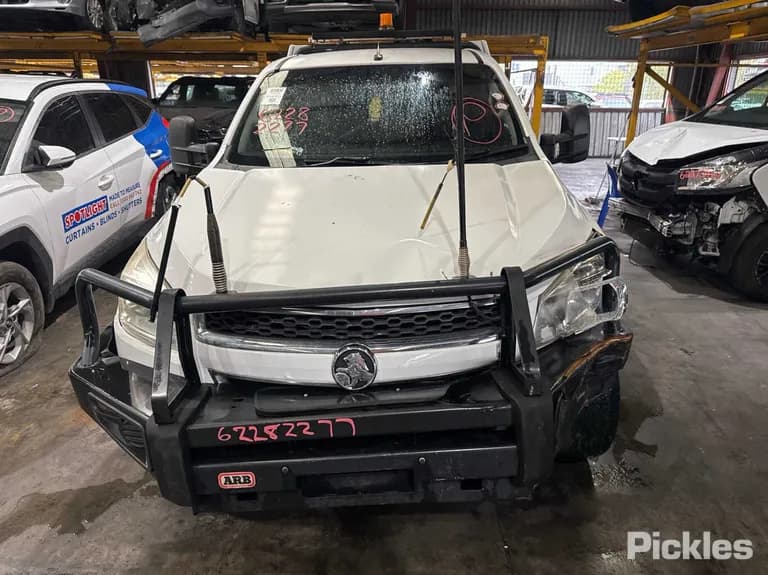 2015 Holden Colorado Used VIN MMU148DK0FH611054 – interior seats 2015 Holden Colorado Used VIN MMU148DK0FH611054 – interior seats