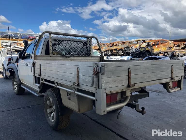 2010 Ford Ranger Used VIN MNALS1E90AW872239 – interior seats 2010 Ford Ranger Used VIN MNALS1E90AW872239 – interior seats