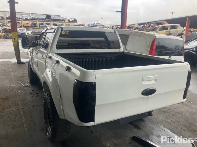 2012 Ford Ranger Used VIN MNAUMFF50CW138531 – engine bay 2012 Ford Ranger Used VIN MNAUMFF50CW138531 – engine bay
