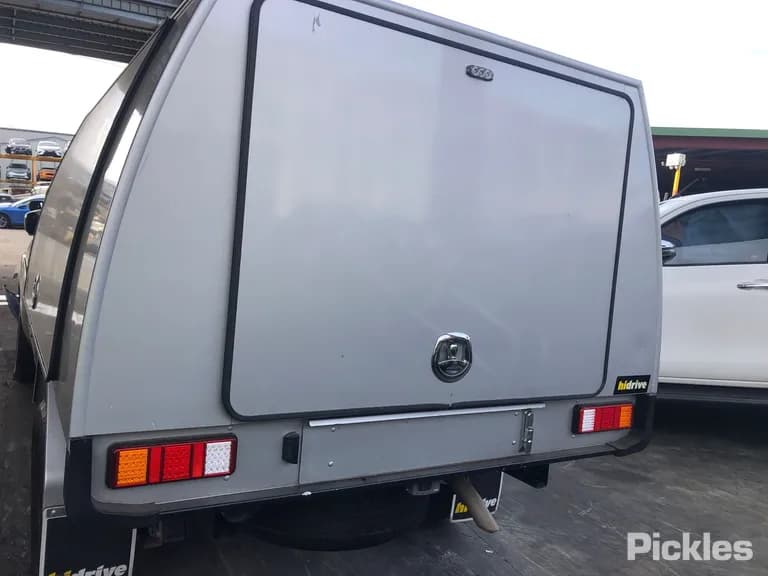 2021 Nissan Navara Used VIN MNTABAD23A0000843 – rear exterior 2021 Nissan Navara Used VIN MNTABAD23A0000843 – rear exterior
