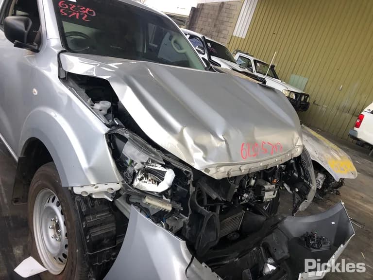 2021 Nissan Navara Used VIN MNTABAD23A0000843 – photo 14 2021 Nissan Navara Used VIN MNTABAD23A0000843 – photo 14
