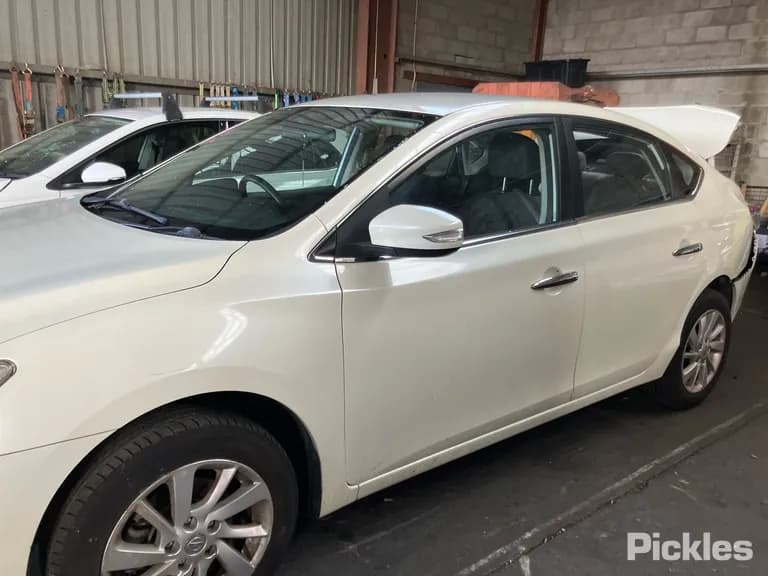 2013 Nissan Pulsar Used VIN MNTBAAB17A0011080 – side profile 2013 Nissan Pulsar Used VIN MNTBAAB17A0011080 – side profile