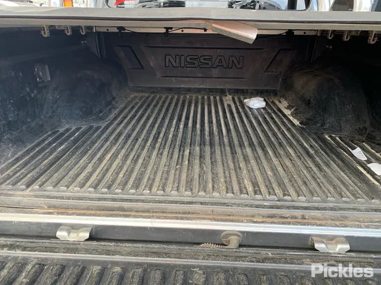 2015 Nissan Navara Used VIN MNTCB4D23A0009335 – rear exterior 2015 Nissan Navara Used VIN MNTCB4D23A0009335 – rear exterior