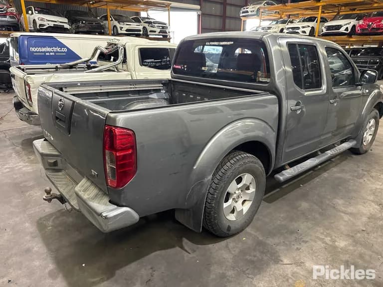2010 Nissan Navara Used VIN MNTVCUD40A0002830 – front exterior 2010 Nissan Navara Used VIN MNTVCUD40A0002830 – front exterior