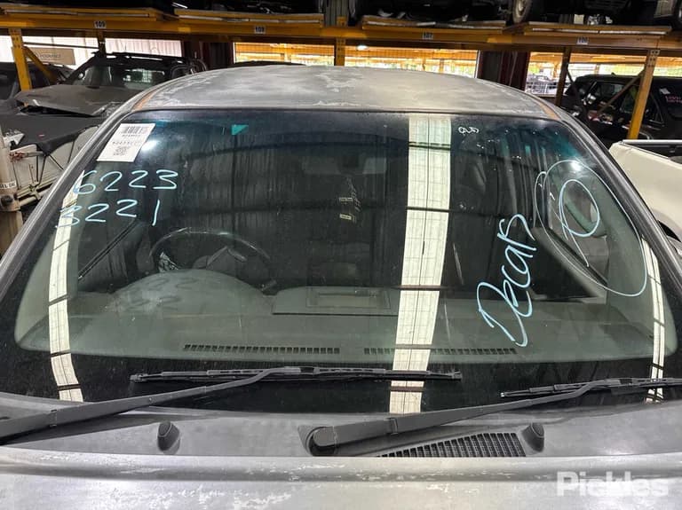 2010 Nissan Navara Used VIN MNTVCUD40A0002830 – exterior detail 2010 Nissan Navara Used VIN MNTVCUD40A0002830 – exterior detail