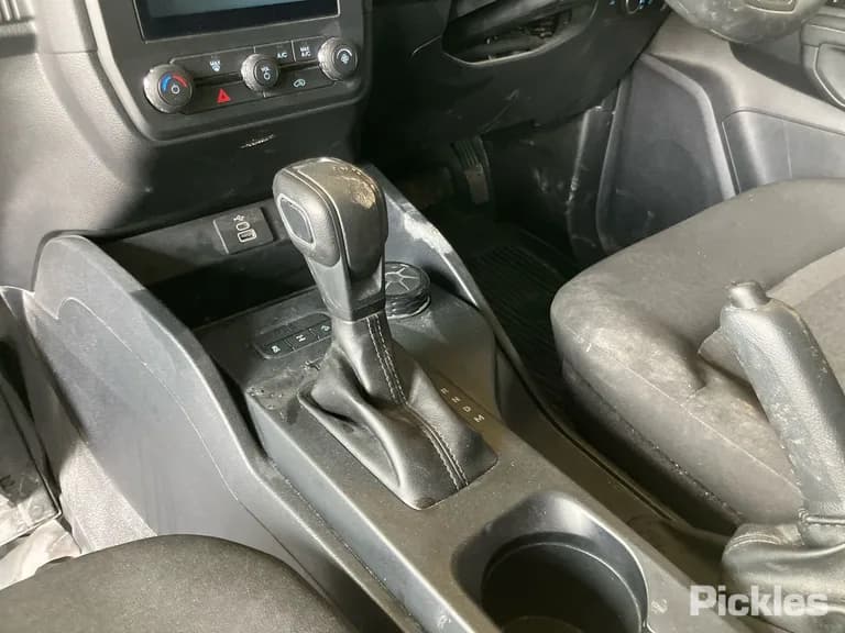 2025 Ford Ranger Used VIN MPBCMFF90SX680404 – photo 15 2025 Ford Ranger Used VIN MPBCMFF90SX680404 – photo 15