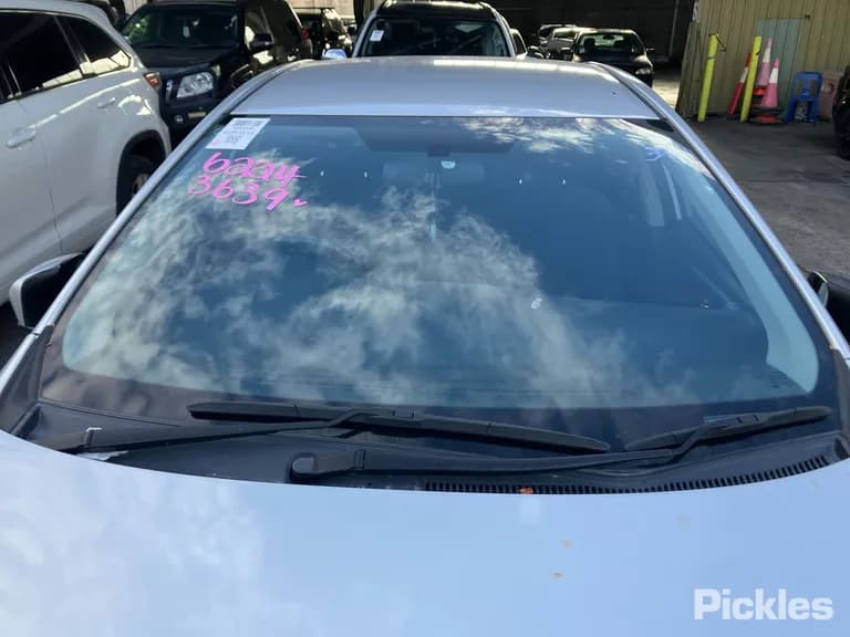 2014 Toyota Corolla Used VIN MR053REH205253269 – interior seats 2014 Toyota Corolla Used VIN MR053REH205253269 – interior seats