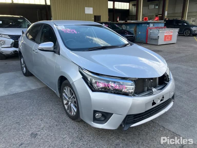 2014 Toyota Corolla Used VIN MR053REH205253269 – photo 11 2014 Toyota Corolla Used VIN MR053REH205253269 – photo 11