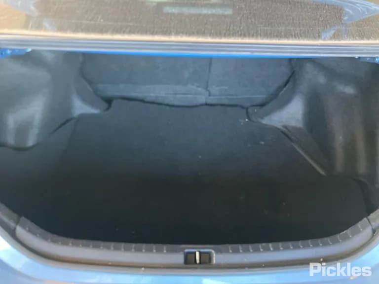 2017 Toyota Corolla Used VIN MR053REH205304089 – odometer reading 2017 Toyota Corolla Used VIN MR053REH205304089 – odometer reading