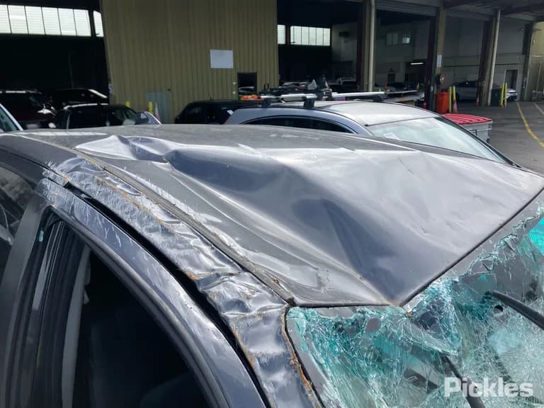 2024 Toyota Hilux Used VIN MR0BA3CD600088768 – front exterior 2024 Toyota Hilux Used VIN MR0BA3CD600088768 – front exterior