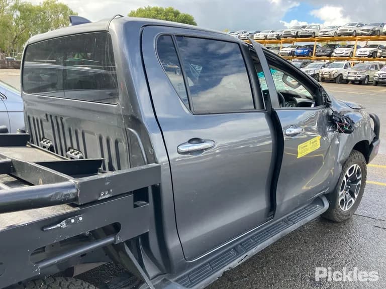 2024 Toyota Hilux Used VIN MR0BA3CD600088768 – dashboard 2024 Toyota Hilux Used VIN MR0BA3CD600088768 – dashboard
