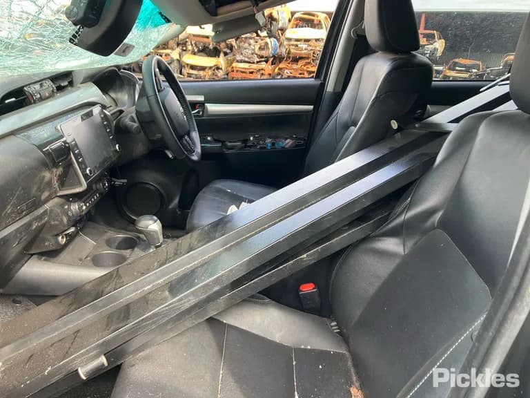 2024 Toyota Hilux Used VIN MR0BA3CD600088768 – photo 17 2024 Toyota Hilux Used VIN MR0BA3CD600088768 – photo 17