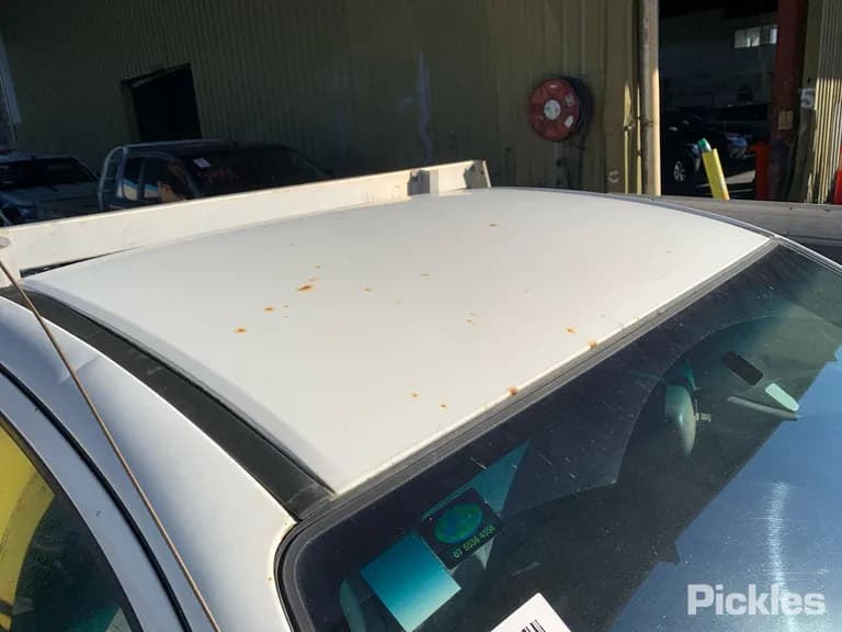 2005 Toyota Hilux Used VIN MR0CU12G400002336 – exterior detail 2005 Toyota Hilux Used VIN MR0CU12G400002336 – exterior detail