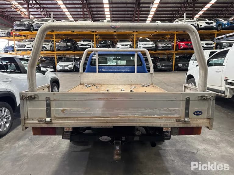 2011 Toyota Hilux Used VIN MR0CX12G700071870 – front exterior 2011 Toyota Hilux Used VIN MR0CX12G700071870 – front exterior