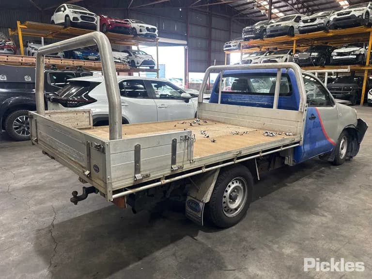 2011 Toyota Hilux Used VIN MR0CX12G700071870 – dashboard 2011 Toyota Hilux Used VIN MR0CX12G700071870 – dashboard