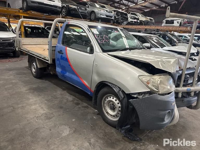 2011 Toyota Hilux Used VIN MR0CX12G700071870 – photo 20 2011 Toyota Hilux Used VIN MR0CX12G700071870 – photo 20