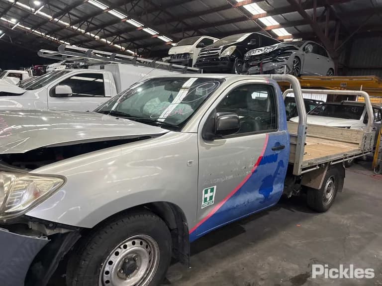 2011 Toyota Hilux Used VIN MR0CX12G700071870 – photo 23 2011 Toyota Hilux Used VIN MR0CX12G700071870 – photo 23